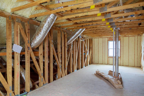 Best Geographic-Specific Insulation Services in Dyersville, IA